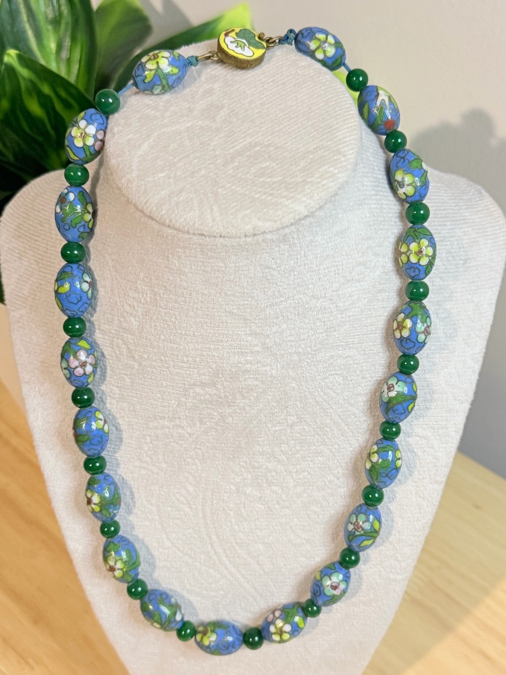 Vintage Chinese Cloisonné Floral Bead Necklace